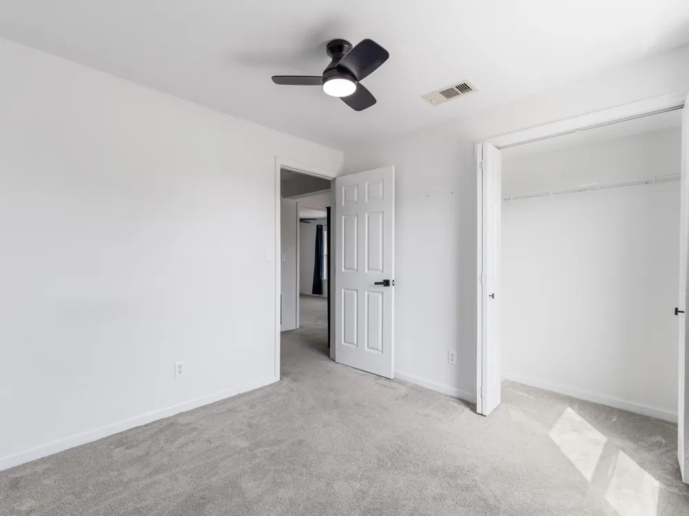 2749 W Bayshore Drive Palacios, TX 77465