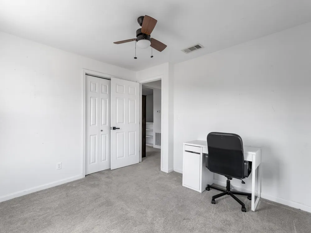 2749 W Bayshore Drive Palacios, TX 77465