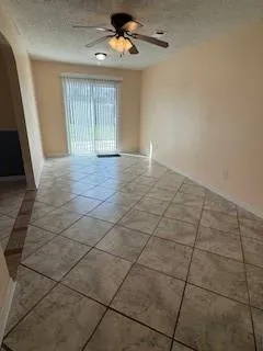 119 Anna Street Tomball, TX 77375