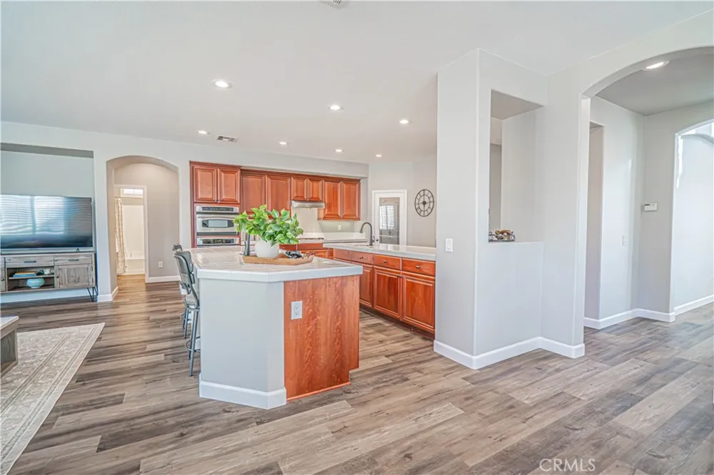 23921 Brio Court Valencia, CA 91354