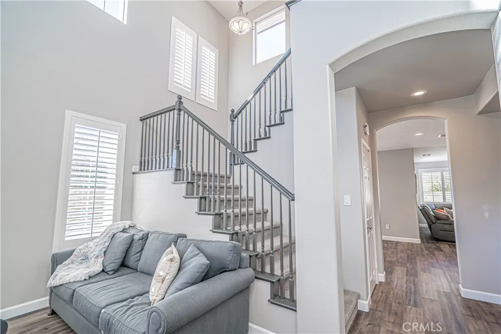 23921 Brio Court Valencia, CA 91354