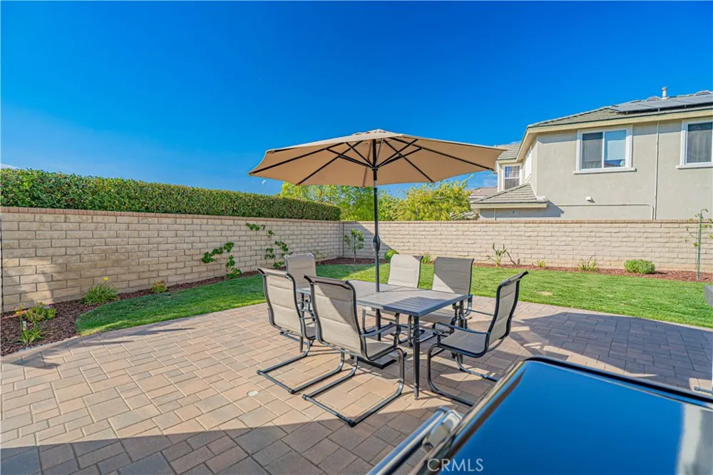 23921 Brio Court Valencia, CA 91354