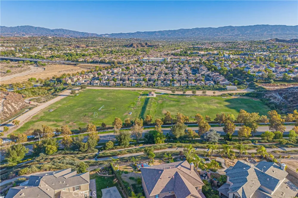 23921 Brio Court Valencia, CA 91354