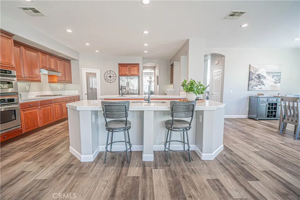 23921 Brio Court Valencia, CA 91354