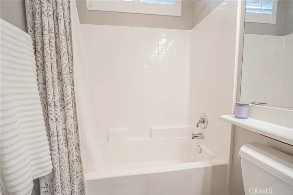23921 Brio Court Valencia, CA 91354