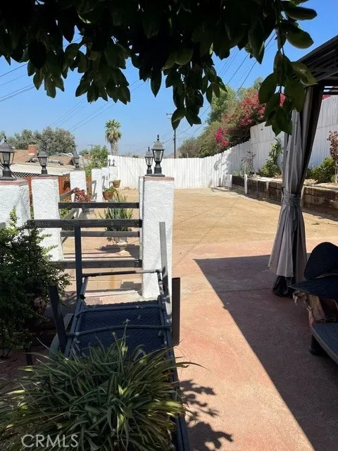 3455 La Ciotat Way Riverside, CA 92501