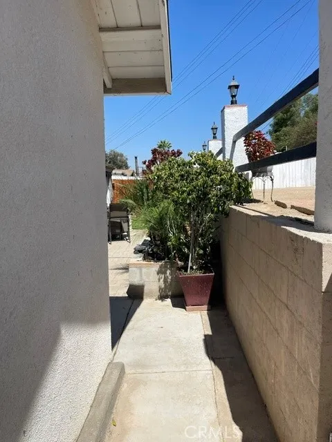 3455 La Ciotat Way Riverside, CA 92501