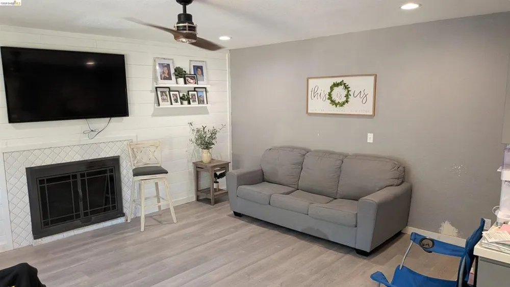 110 Sansome Ct Vacaville, CA 95687