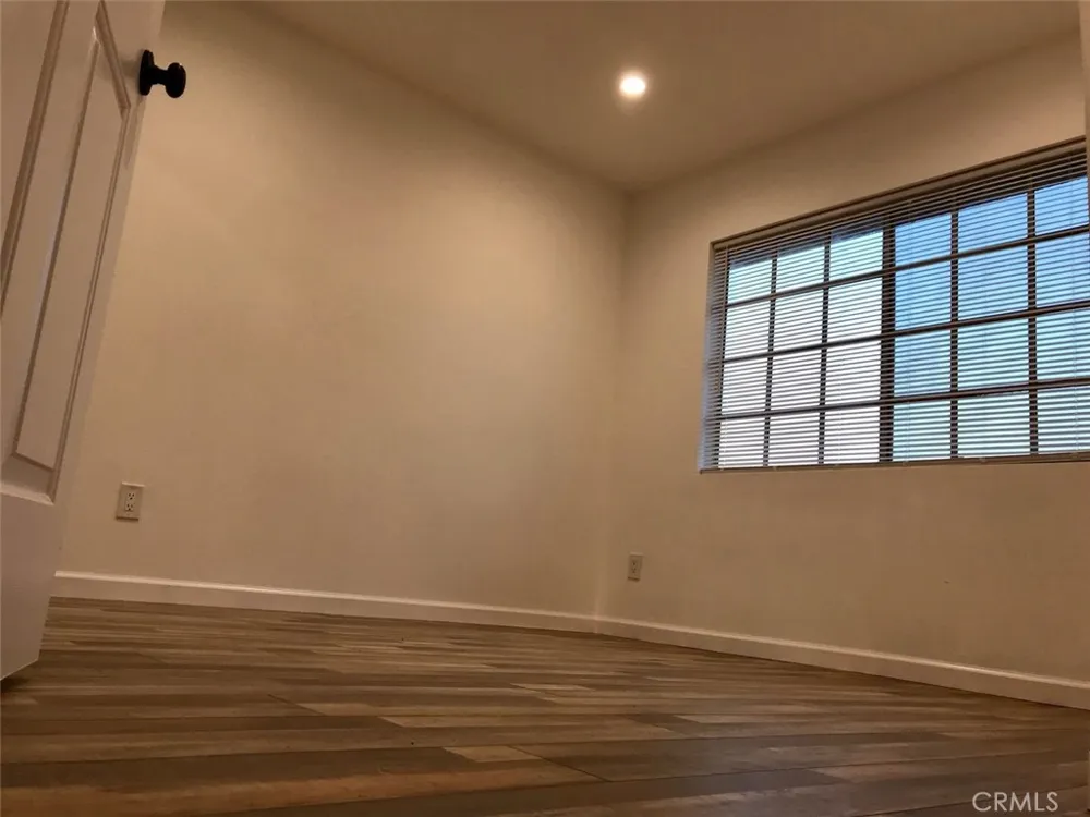 14253 Gilmore Street #A Van Nuys, CA 91401