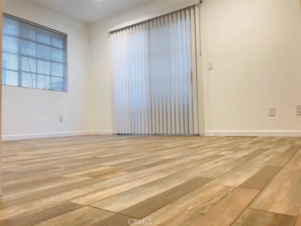 14253 Gilmore Street #A Van Nuys, CA 91401