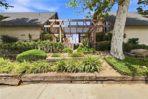 18631 Collins #30