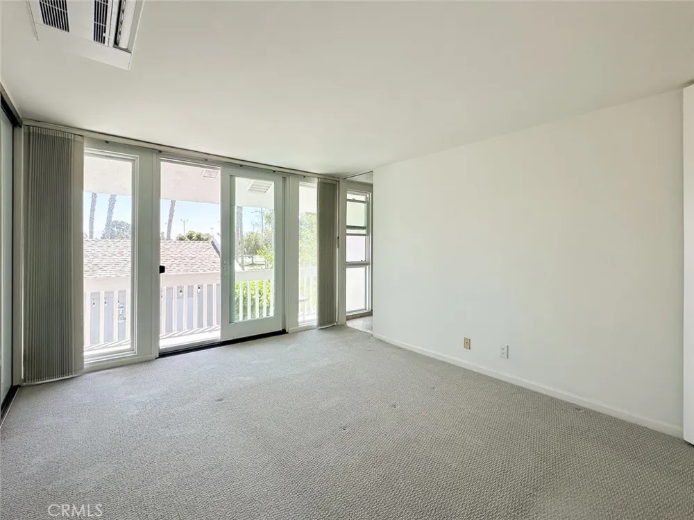 16492 Harbour Lane #32 Huntington Beach, CA 92649