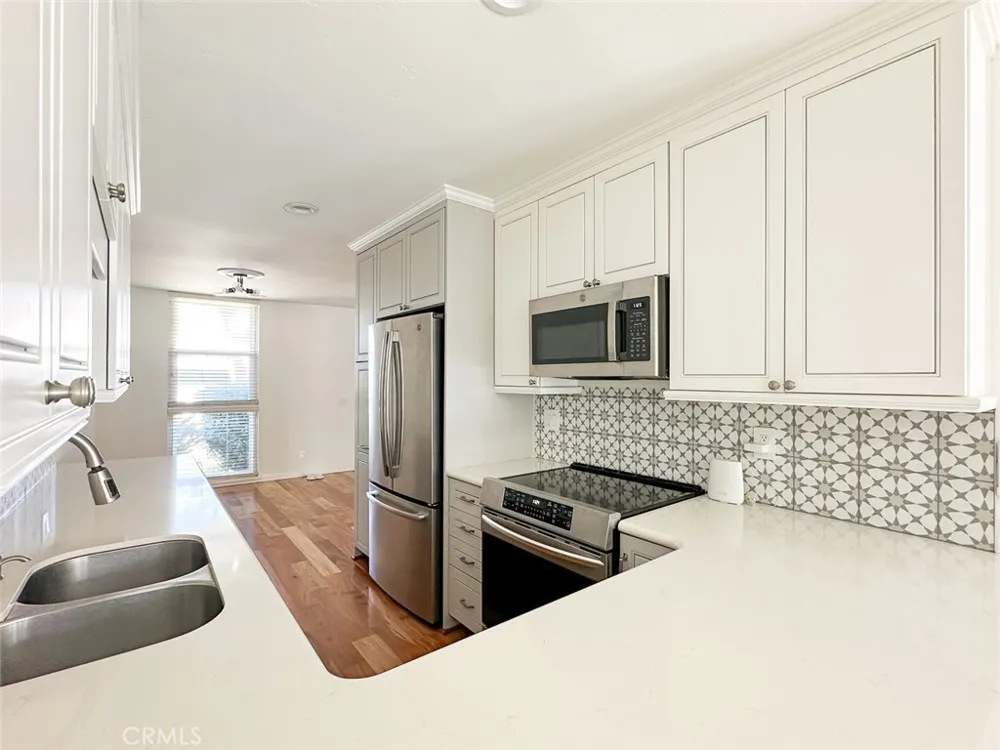 16492 Harbour Lane #32 Huntington Beach, CA 92649