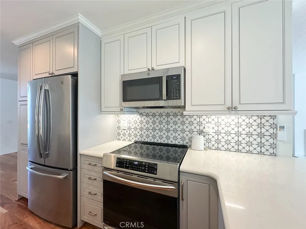 16492 Harbour Lane #32 Huntington Beach, CA 92649