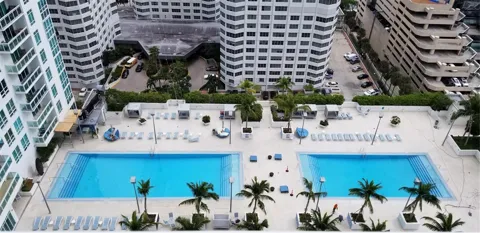 951 BRICKELL AVENUE #2402