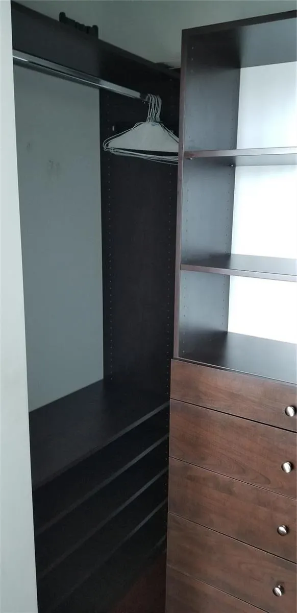 951 BRICKELL AVENUE #2402 Miami, FL 33131