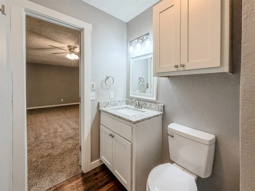 1819 Quail Run Muskogee, OK 74403