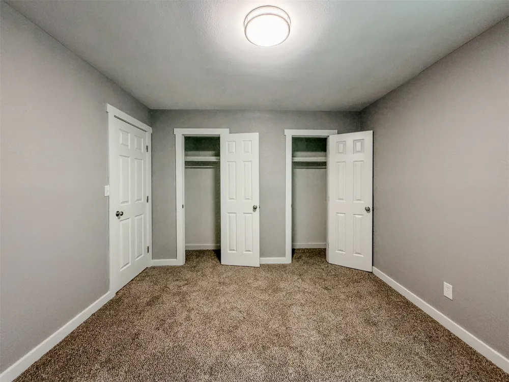 1819 Quail Run Muskogee, OK 74403