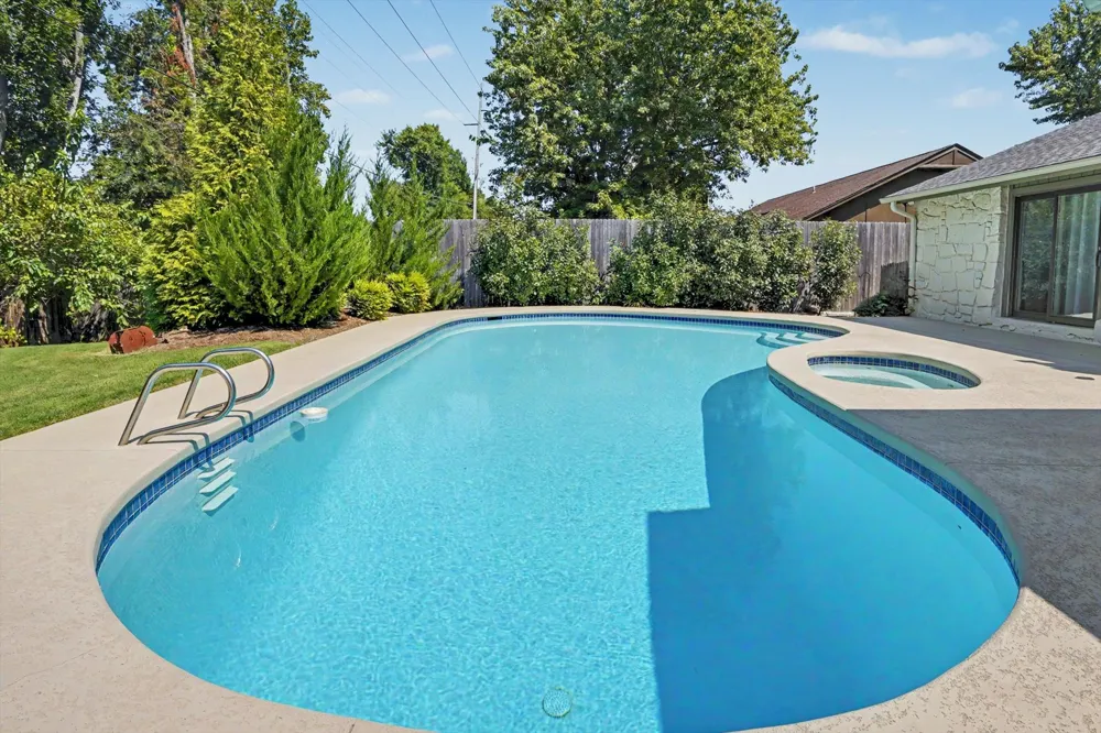 7415 E 77th Street Tulsa, OK 74133