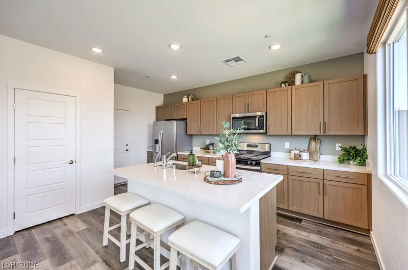 7343 BALENGER BAY AVE North Las Vegas, NV 89084