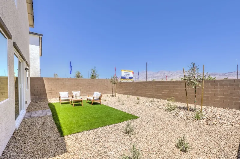 7343 BALENGER BAY AVE North Las Vegas, NV 89084