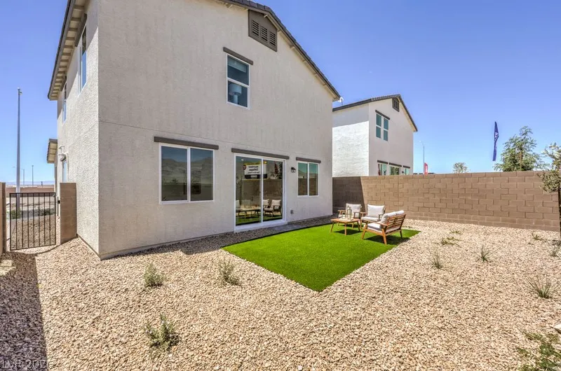 7343 BALENGER BAY AVE North Las Vegas, NV 89084