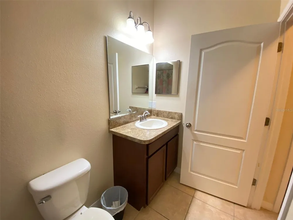2555 CARRICKTON CIRCLE Orlando, FL 32824