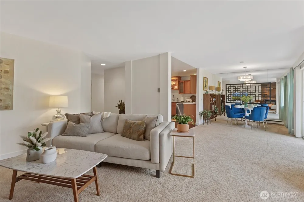 9715 NE Juanita Drive #210B Kirkland, WA 98034