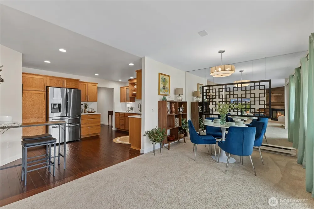 9715 NE Juanita Drive #210B Kirkland, WA 98034