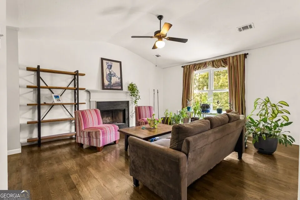 5756 Chisolm TRL Atlanta, GA 30349