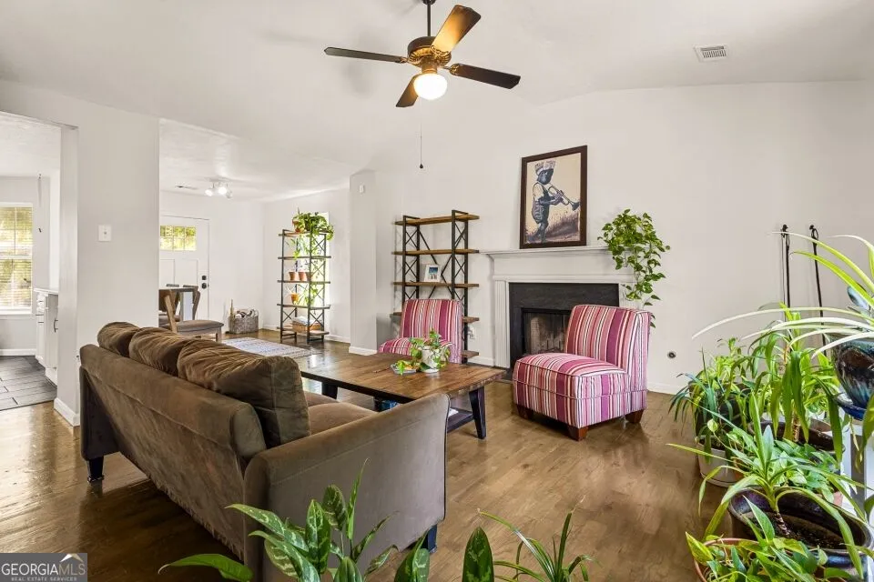 5756 Chisolm TRL Atlanta, GA 30349