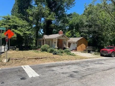 733 Hamilton E Holmes Drive NW Atlanta, GA 30318