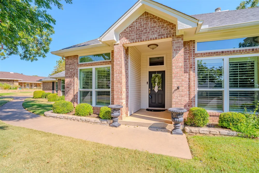 8931 Brierfield Road Granbury, TX 76049