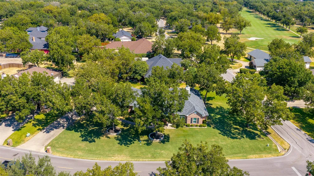 8931 Brierfield Road Granbury, TX 76049