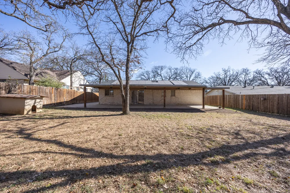 6704 Trailwood Drive Forest Hill, TX 76140