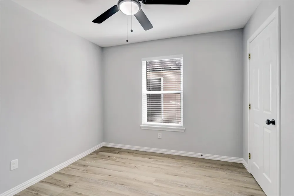 1107 Valerie Avenue Pasadena, TX 77502