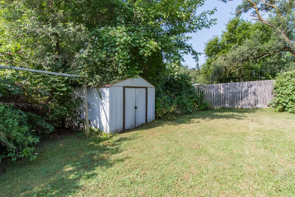 2510 Dexter Avenue Kalamazoo, MI 49004