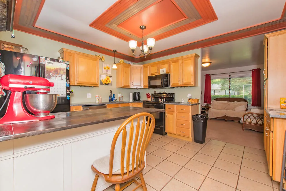 2510 Dexter Avenue Kalamazoo, MI 49004