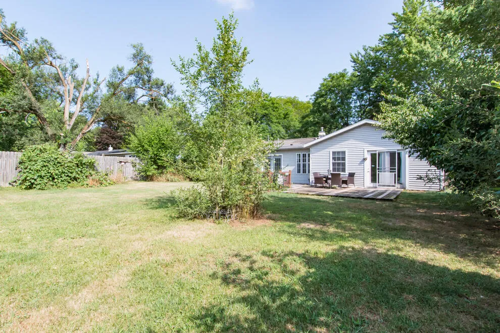 2510 Dexter Avenue Kalamazoo, MI 49004