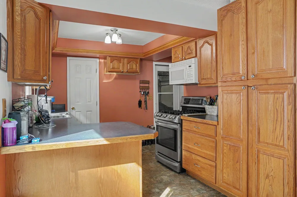 10211 Almena Drive Kalamazoo, MI 49009