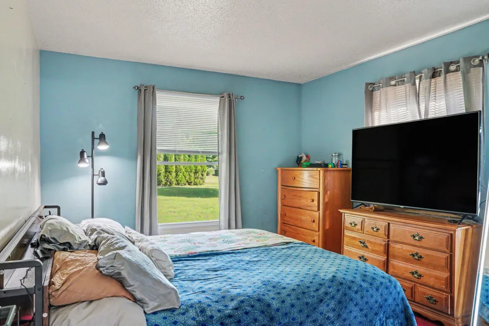 10211 Almena Drive Kalamazoo, MI 49009