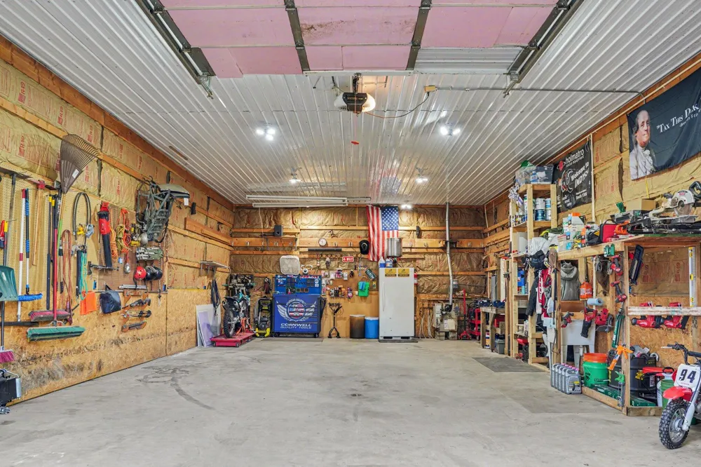 10211 Almena Drive Kalamazoo, MI 49009
