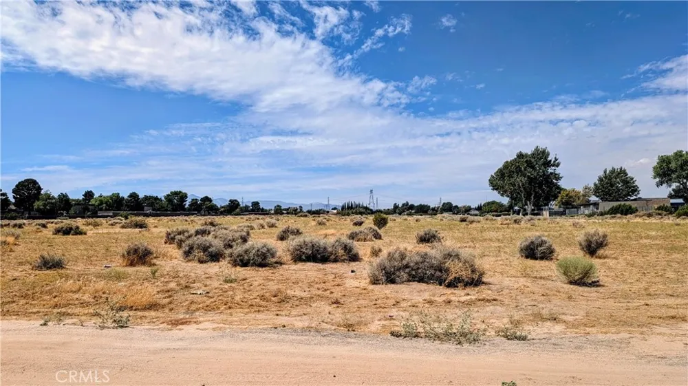 Topaz Ave Hesperia, CA 92345