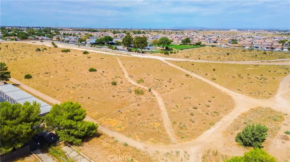 Topaz Ave Hesperia, CA 92345