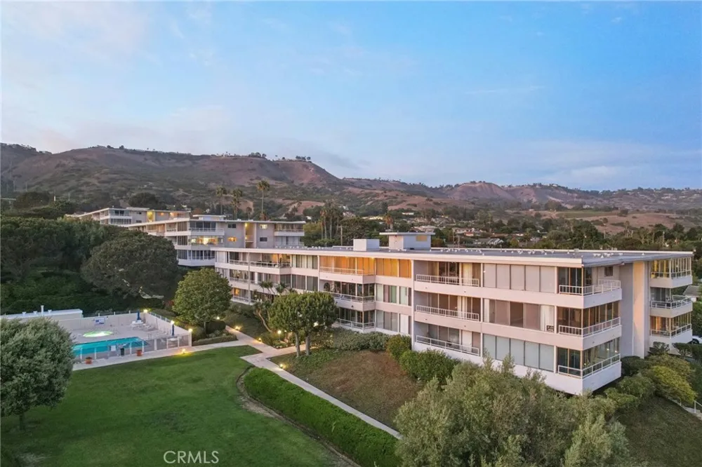 32709 Seagate #H Rancho Palos Verdes, CA 90275