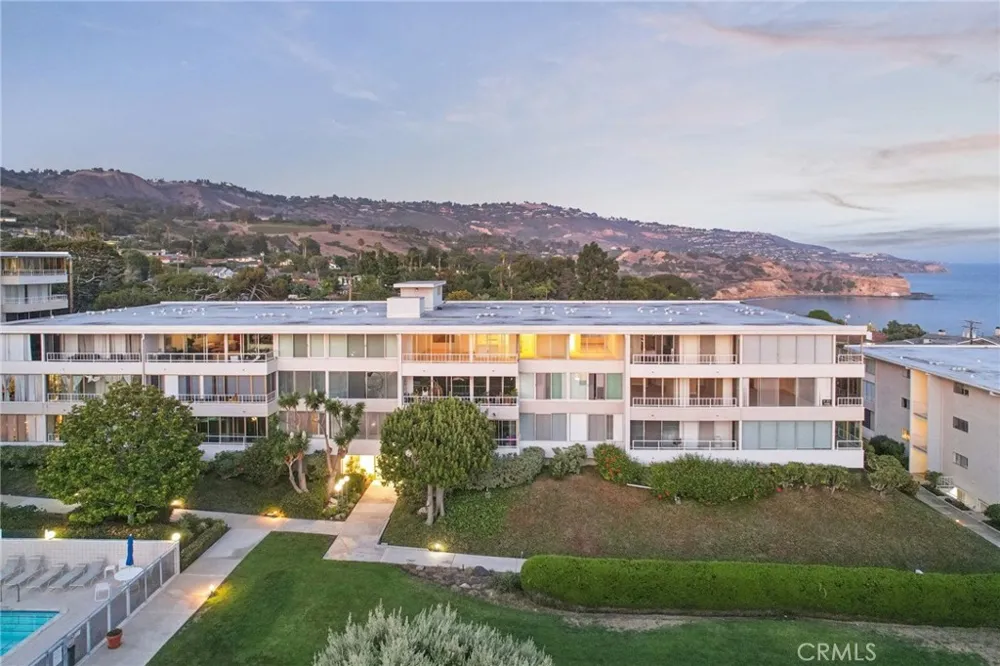 32709 Seagate #H Rancho Palos Verdes, CA 90275