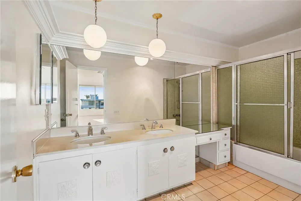 32709 Seagate #H Rancho Palos Verdes, CA 90275