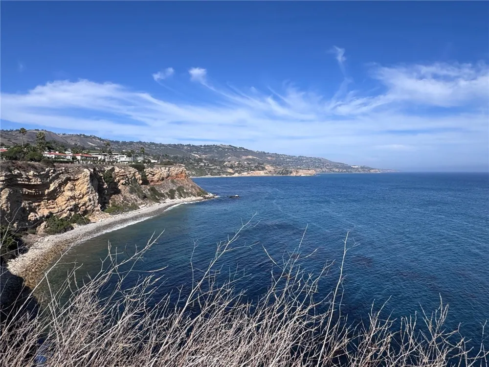 32709 Seagate #H Rancho Palos Verdes, CA 90275
