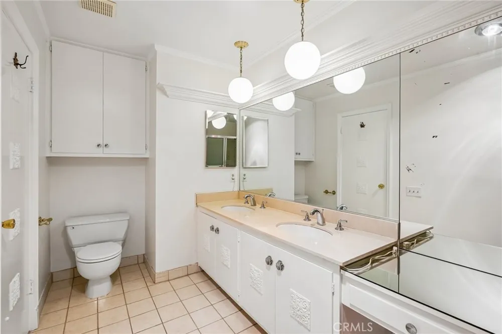 32709 Seagate #H Rancho Palos Verdes, CA 90275