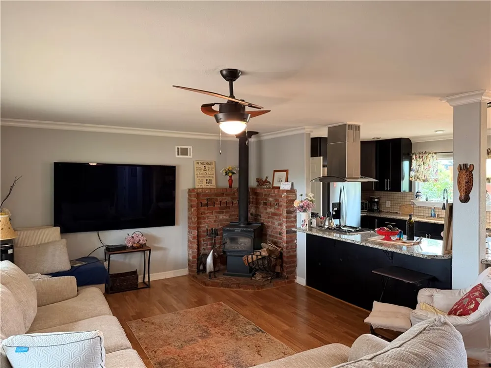 51 Roe Paradise, CA 95969
